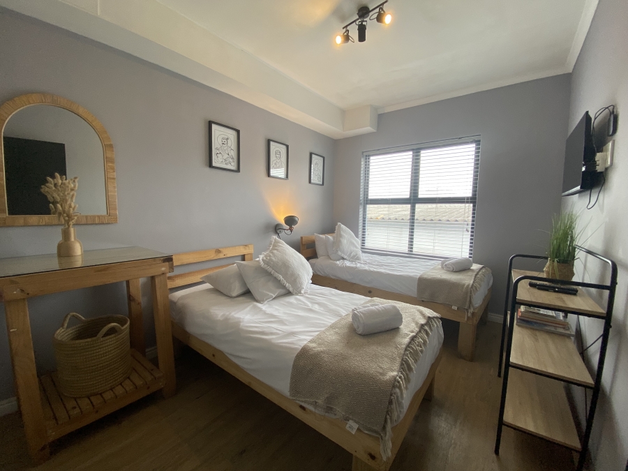 To Let 2 Bedroom Property for Rent in Beachfront Western Cape